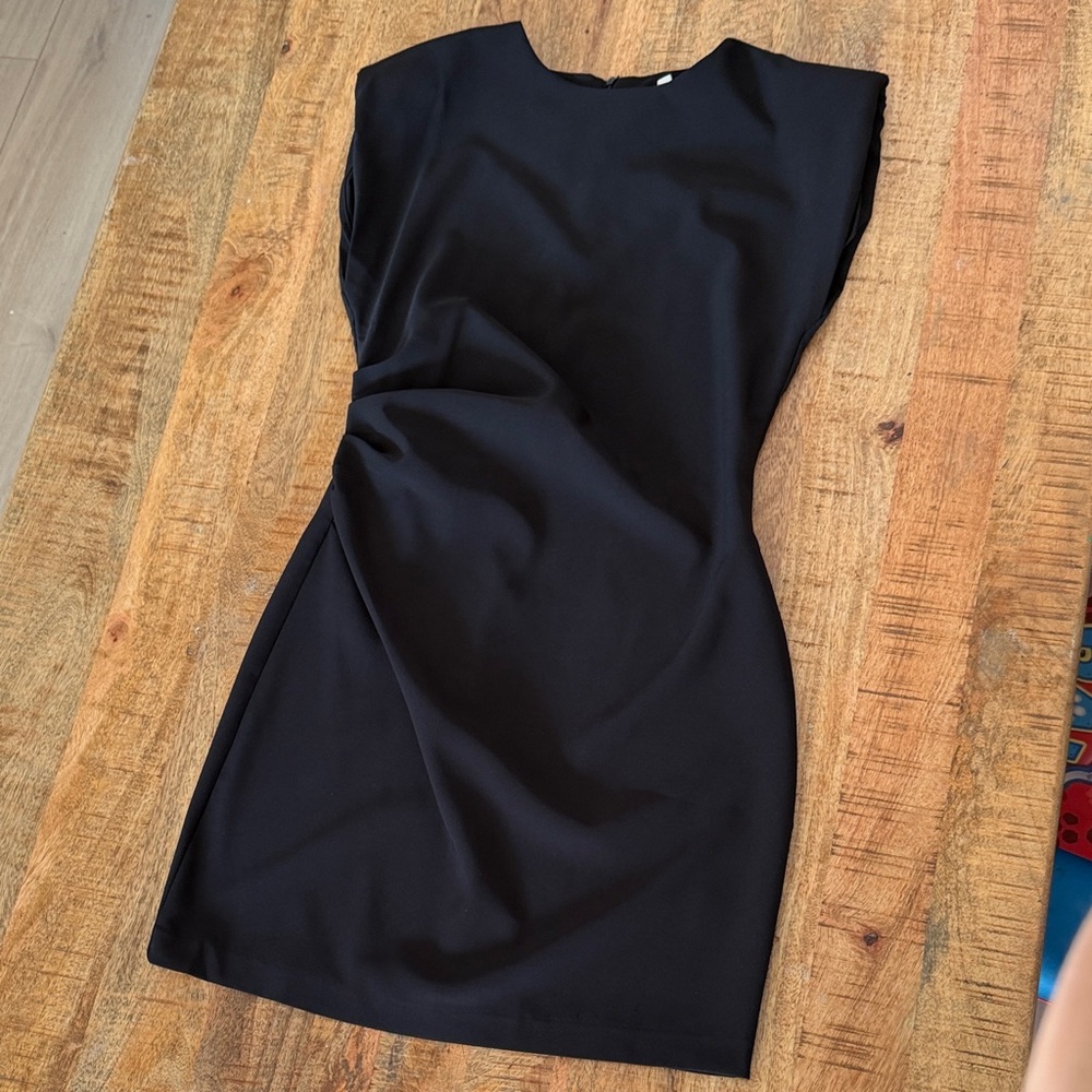 Black Mini Sleeveless Dress